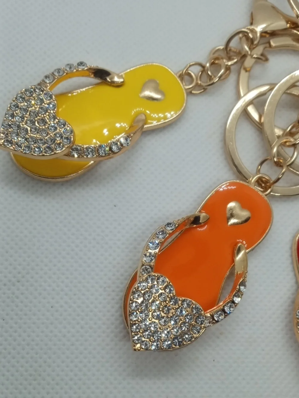 BEJEWELED FLIP-FLOP KEY/BAG CHAIN